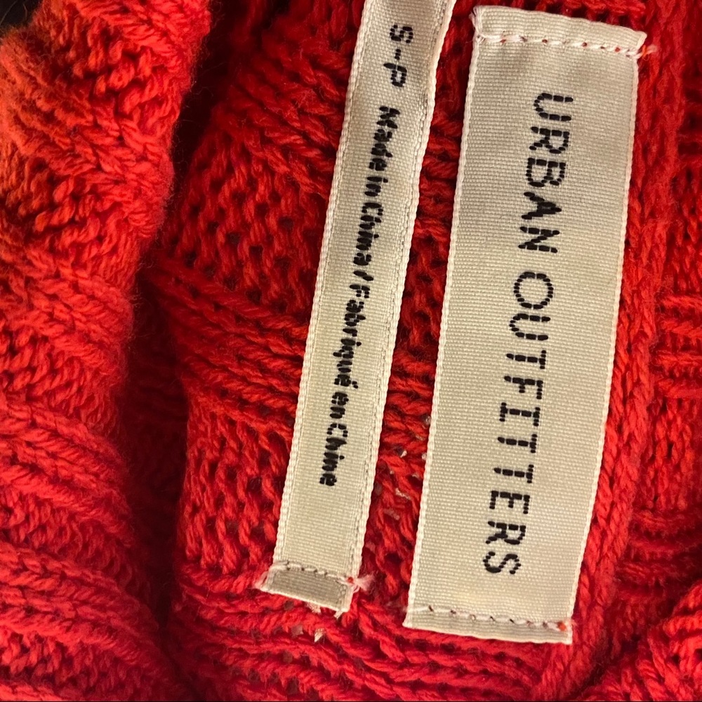 Urban Outfitters Red turtle neck knit tunic dress - Picture 4 of 4